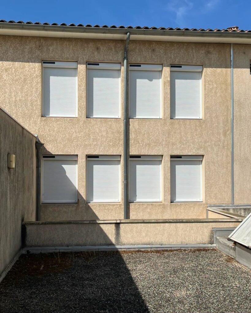 Volets roulants bâtiment
